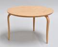 Bruno Mathsson 1907-1988. Cirkulært bord
