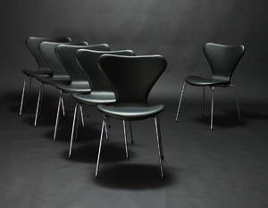 Arne Jacobsen. 7er stole 6