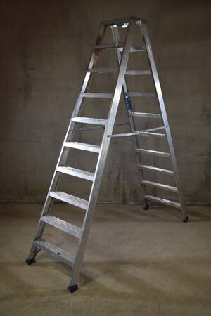 Aliminiumstege.