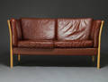 Stouby. To-pers. tremmesofa