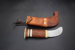 Kniv signerad LLR-83