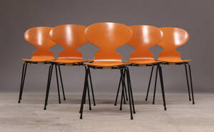 Arne Jacobsen, spisestole, Myren, model 3100 6  