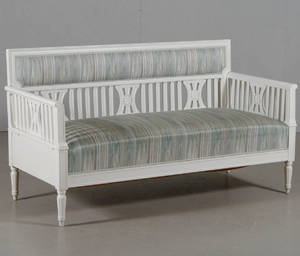 Soffa, gustaviansk stil, 1900-talets mitt