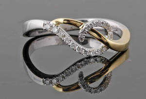 14K white and yellow gold Diamond Ring approx. 0.14ct