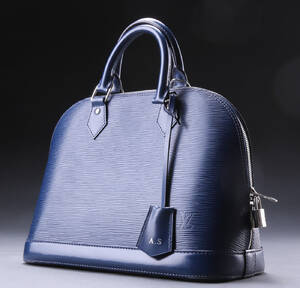 Louis Vuitton. Taske, model Alma, Denne vare er sat til omsalg under nyt varenummer 4336124