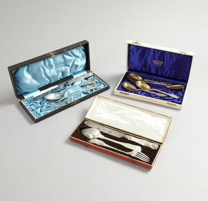 Resebestick och kompottskedar i silver