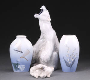 Royal Copenhagen, nr 502 og 729 samt 2 vaser 4