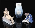 Bing  Grøndahl. To porc. figurer samt vase 3