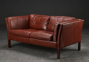 To-pers. sofa, læder, dansk møbelproducent