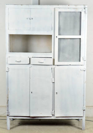 Köksskåp 1900-talets första hälft