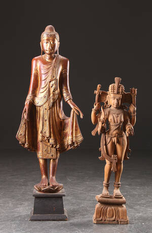 To orientalske figurer af træ 2 Denne vare er sat til omsalg under nyt varenummer 4335731