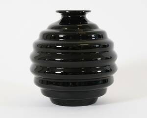 Vas i svarttonat glas, 1900-talets första hälft