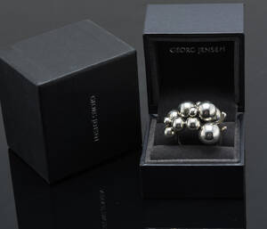 Georg Jensen, Moonlight Grapes ring, str. 55