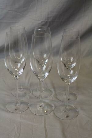 6 CHAMPAGNEGLAS, ORREFORS MERLOT