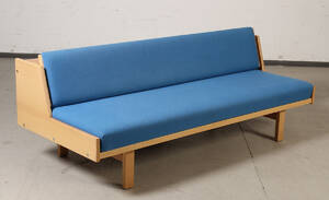 H. J. Wegner. Briks daybed