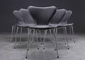 Arne Jacobsen 1902 - 1971. Seks stole Syveren, model 3107, nybetrukket med sort Savanne læder 6