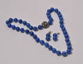Collier og ørestikkere med lapis lazuli