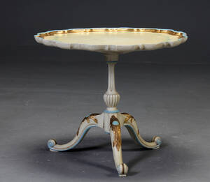 Sofabord  sidebord af bemalet træ, medio 1900-tallet