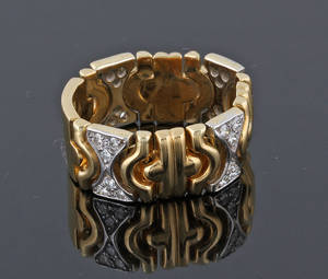 18Kt Diamond flexible ring approx  0.48ct.