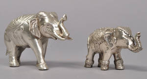 Forsølvede elefanter. Thailand. 1900-tallets slutning. 2