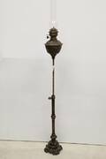 Golvfotogenlampa