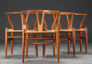 Hans J. Wegner. Sæt på fire Y- stole, model CH-24, eg 4