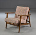 Dansk møbelproducent. Lænestol af bøgetræ
