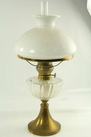 Bordsfotogenlampa