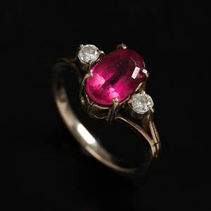 Ring 18 k vitguld diamanter