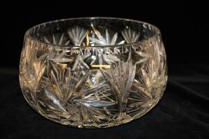 SLIPAD KRISTALLSKÅL, H 13, DIA. 22 CM