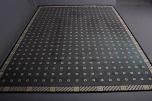 Stort tæppe. 350x450 cm.