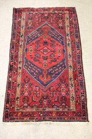 IRANSK MATTA, 134 X 236 CM