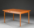 Møbelproducent. Spisebord med hollandsk udtræk af teak 
