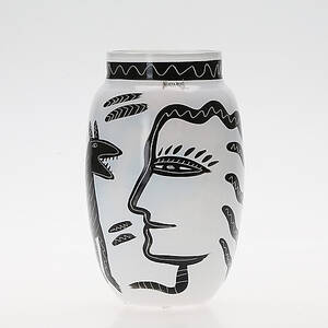 ULRICA HYDMAN-VALLIEN. Vas, glas, Caramba, Artist Collection, Kosta Boda, signerad.