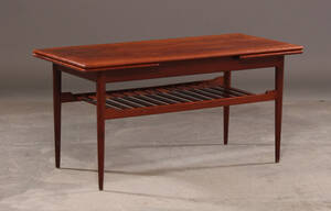 Dansk møbelproducent. Sofabord i teak 
