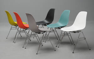 Charles Eames. Et sæt på seks skalstole, model DSS 6