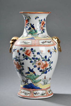 Kinesisk vase af porcelæn
