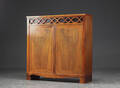 Skab af nøddetræ, ca. 1900