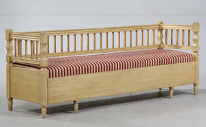 Svensk slagbænk, bemalet fyrretræ