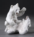 Figurgruppe, porcelæn. Kgl.P. I sort.