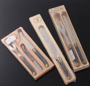 Laguiole. Forskærer sæt, brødkniv samt osteknive 3