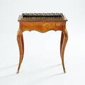 Blombord i Louis quinze-stil