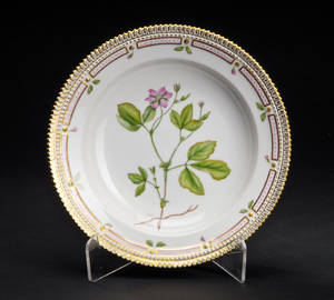 Kgl. P. Flora Danica. Dyb tallerken