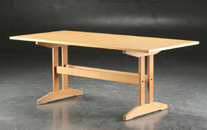 Shakerbord  spisebord af egetræ, dansk møbelproducent 