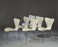 Arne Jacobsen. Seks syverstole model 3107, hvidlakeret. 6