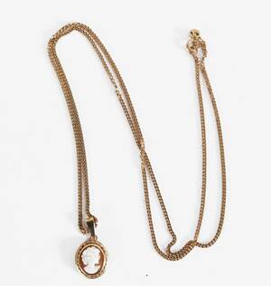 Halsband med hänge, 18k