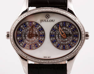 JULLOU. Dansk design. Armbåndsur model, nr. 005-06-13-01