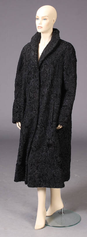 Persianer pelsfrakke  Denne vare er sat til omsalg under nyt varenummer 4331641