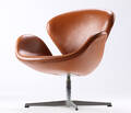 Arne Jacobsen. Svanen lænestol, cognacfarvet læder, model 3320 