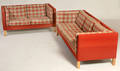 Dansk møbelarkitekt. 3 pers. sofa og 2 pers. sofa